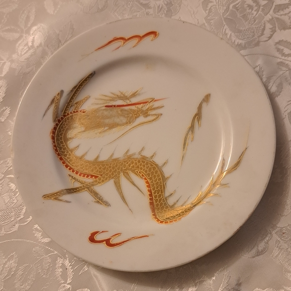 Kutani China - Picture 3 of 5